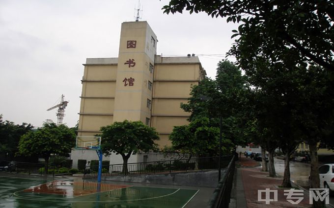 广东体育职业技术学院-东校区图书馆楼