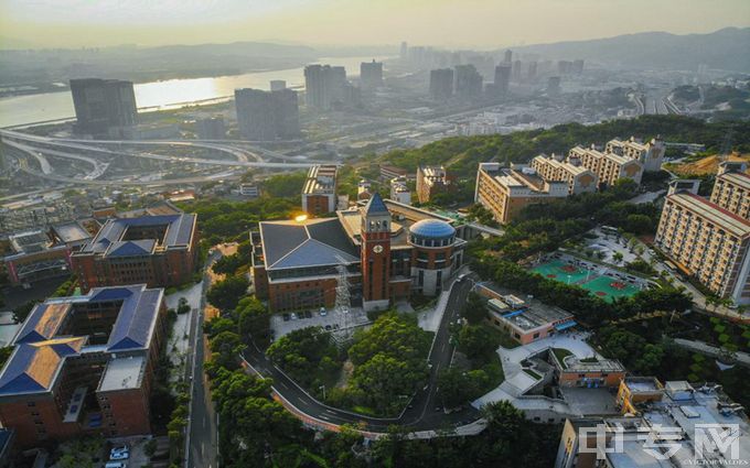 阳光学院-图书馆