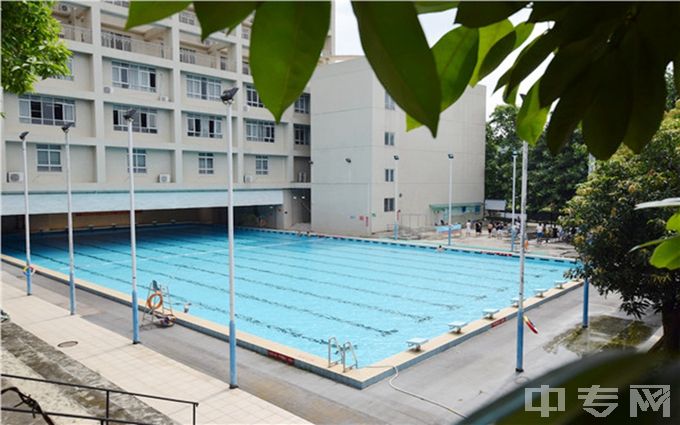 广州航海学院-游泳池